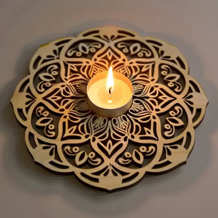 Mandalas e porta-velas cortados a laser